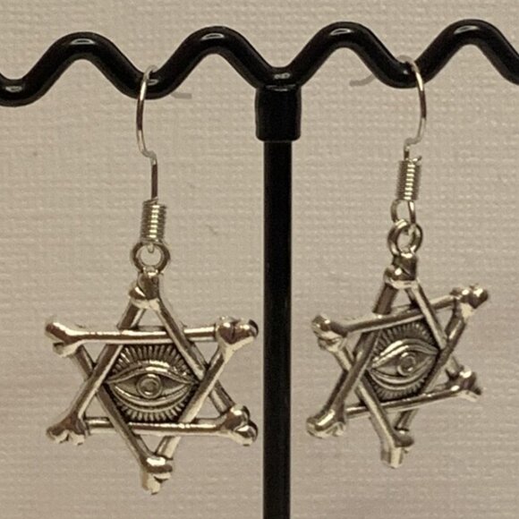 Pentagram Earring, Wiccan Earring, Punk Goth Earring, Evil Eye Earring, Gift - Picture 6 of 6